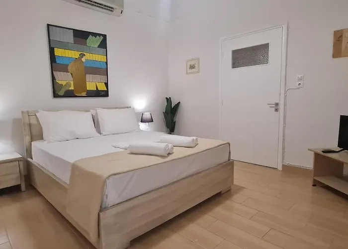 Thalia's House, Private By The With Sea View * Ханья