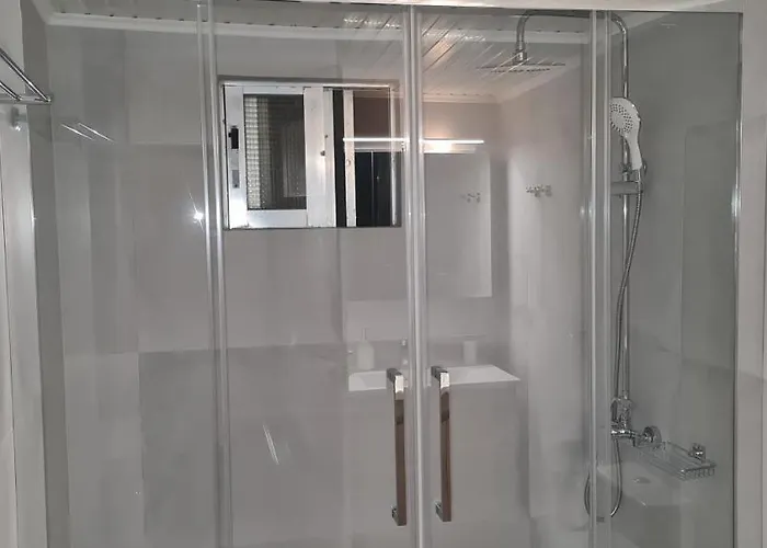 Thalia's House, Private By The With Sea View Дом отдыха Ханья