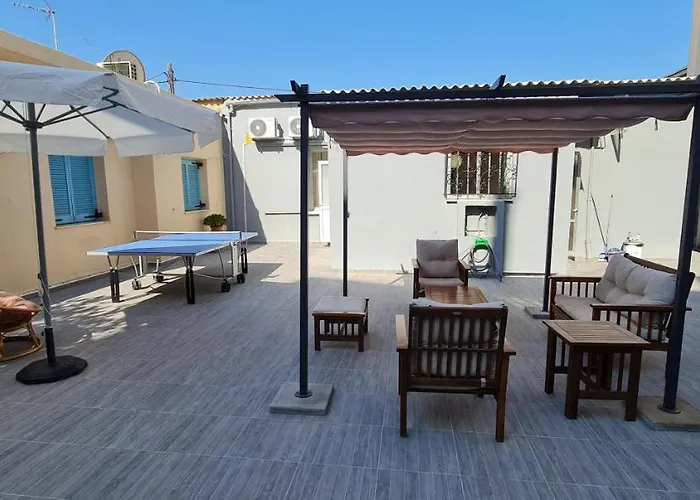 Thalia's House, Private By The With Sea View *