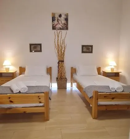Thalia's House, Private By The With Sea View * ハニア