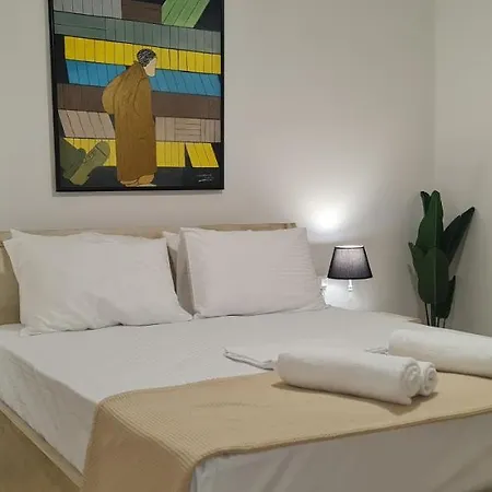 Thalia's House, Private By The With Sea View Vakantiehuis Chania (Crete)