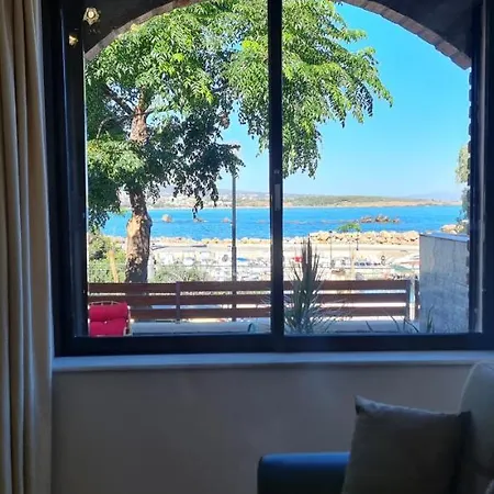 Thalia's House, Private By The With Sea View Дом отдыха