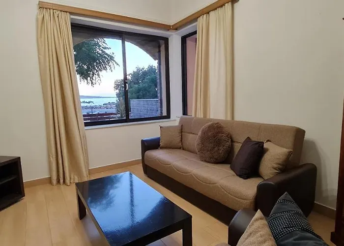 Thalia's House, Private By The With Sea View * Chania (Crete)