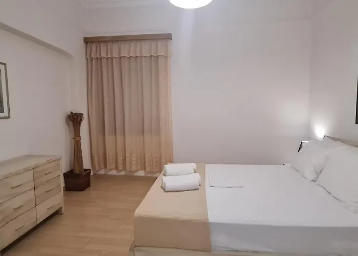 Thalia's House, Private By The With Sea View Chania (Crete)